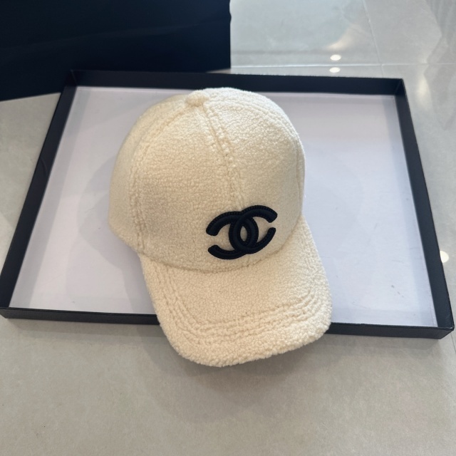 Fashion Logo Furry Unisex Baseball Caps