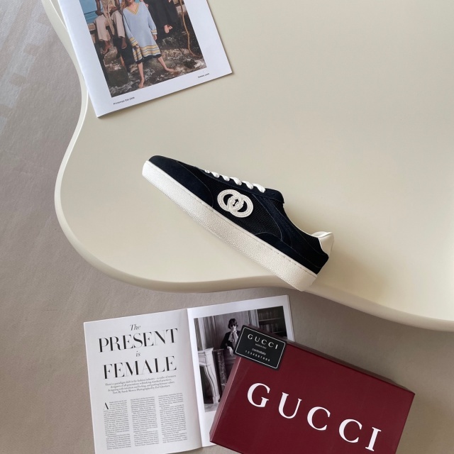 Luxury Unisex Fashion Casual Sneakers