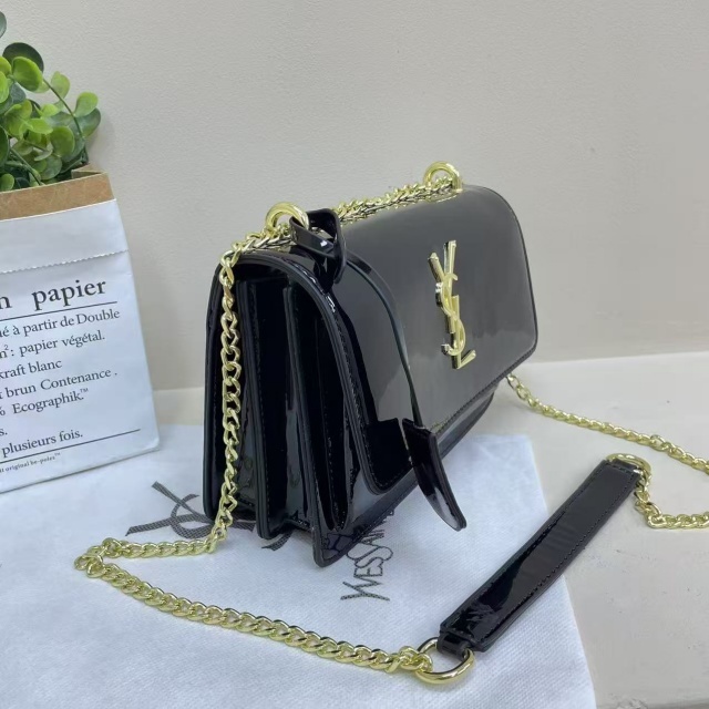 Leather Chained Women Messenger Bags