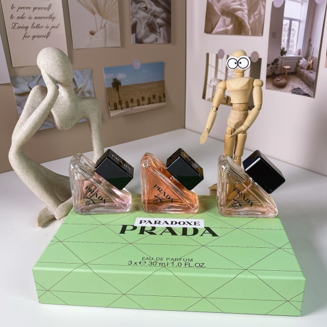 Luxury Women Perfumes Three-pieces Sample Set 30ML