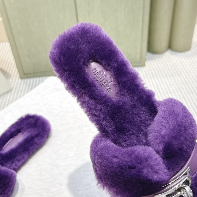Winter Style Luxury Fashion Furry Slides