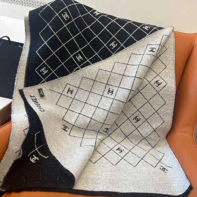 Clasic Design Fashion Wool Scarf