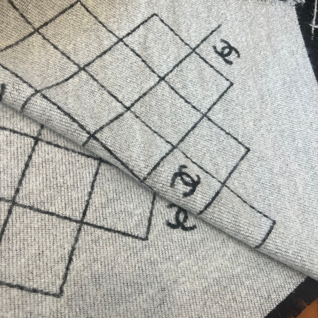 Clasic Design Fashion Wool Scarf