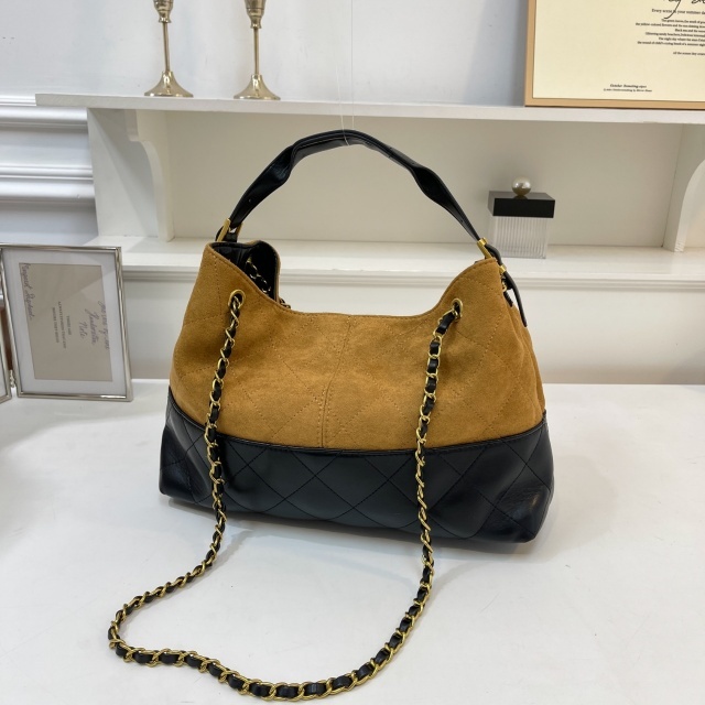 Metal Logo Fashion Women Crossbody Handbags