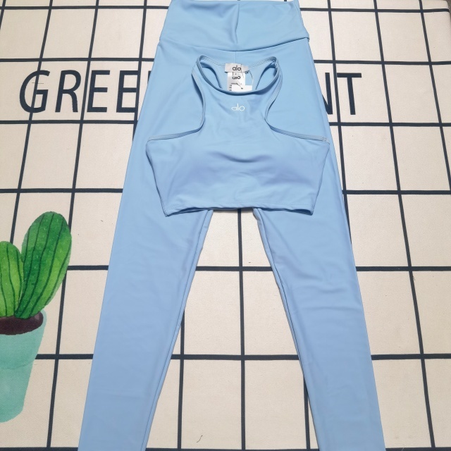 Skinny Bra Top Casual Jogging Suit