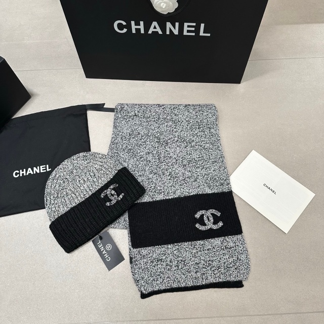 Contrast Color Wool Beanie Hats Scarf Set 2 Pieces