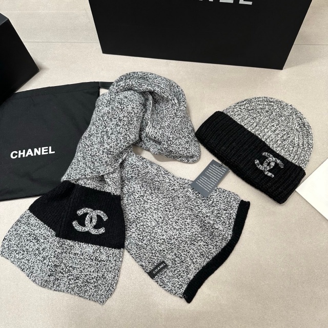 Contrast Color Wool Beanie Hats Scarf Set 2 Pieces