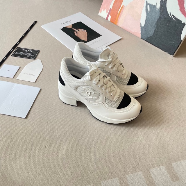 Vintage Fashion Women Casual Sneakers