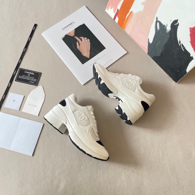Vintage Fashion Women Casual Sneakers