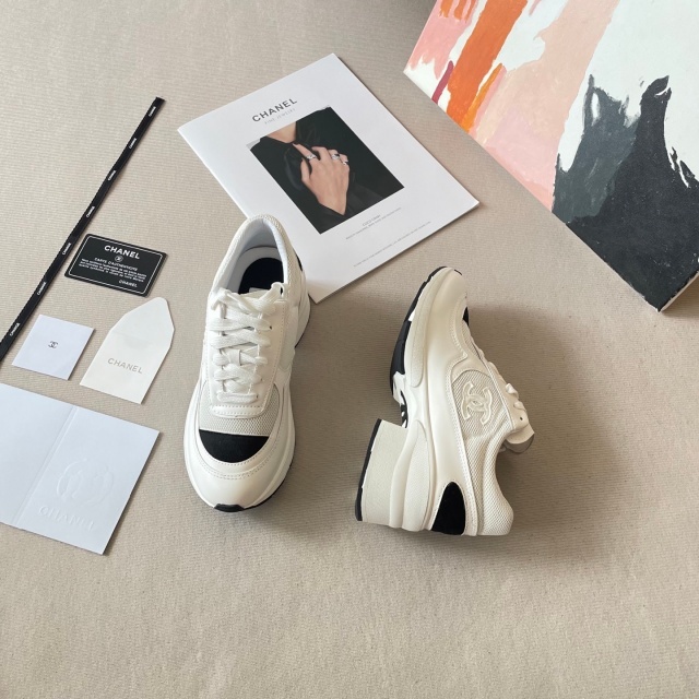Vintage Fashion Women Casual Sneakers