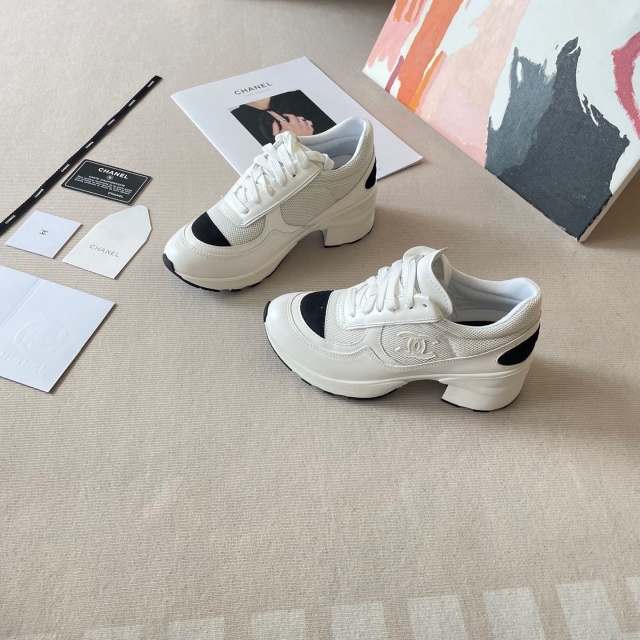 Vintage Fashion Women Casual Sneakers