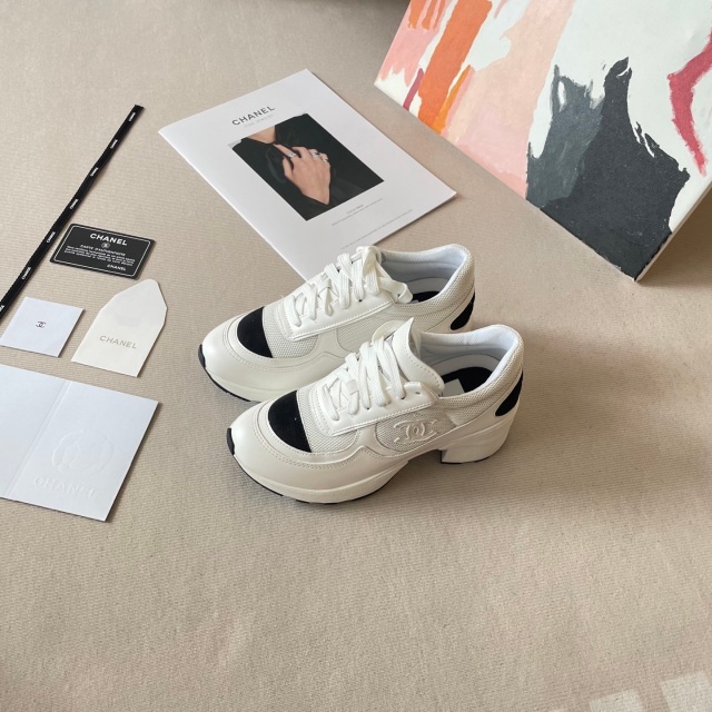 Vintage Fashion Women Casual Sneakers