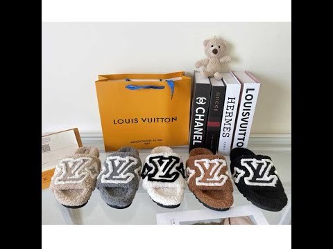 Embroidery Fashion Winter Furry Slides