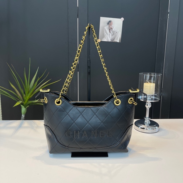 Embroidery Fashion Leather Handbags
