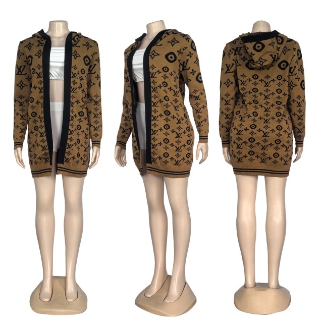 Fashion Letter Knit Cardigan Coat