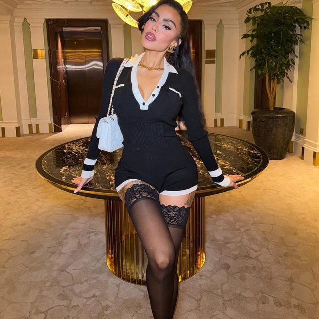 Color Block Deep V Neck Slim Fit Romper