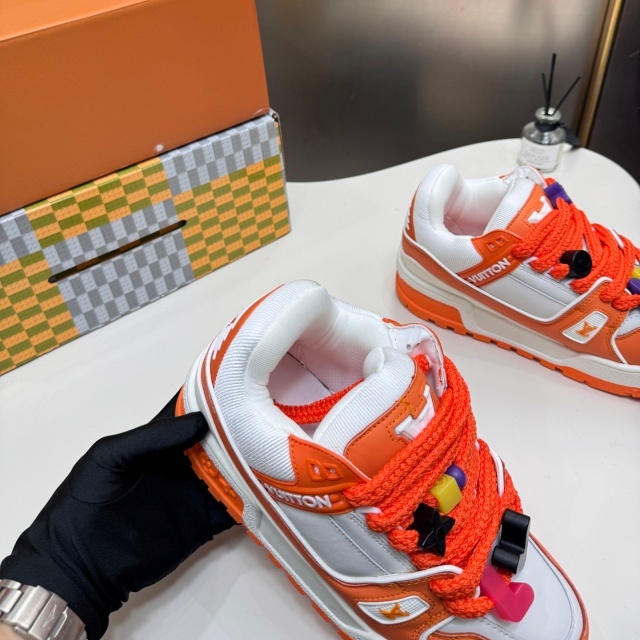 High Quality Lace-Up Trainer Sneakers