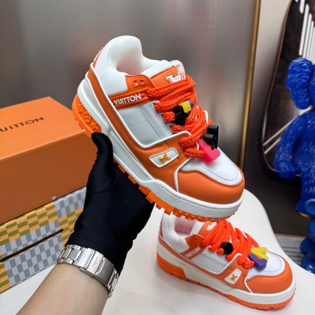 High Quality Lace-Up Trainer Sneakers