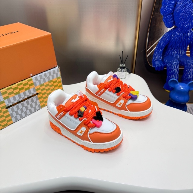 High Quality Lace-Up Trainer Sneakers