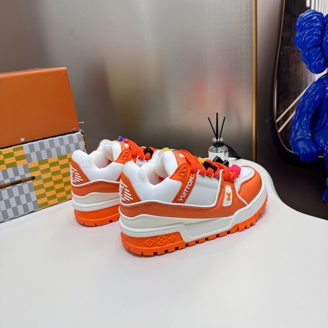 High Quality Lace-Up Trainer Sneakers
