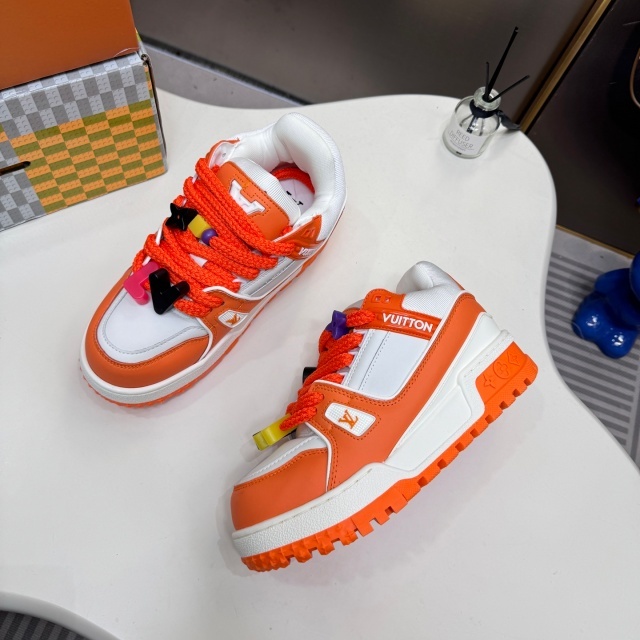 High Quality Lace-Up Trainer Sneakers