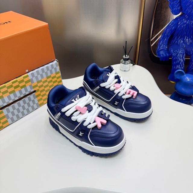 High Quality Lace-Up Trainer Sneakers