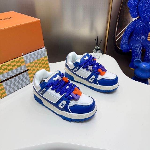 High Quality Lace-Up Trainer Sneakers