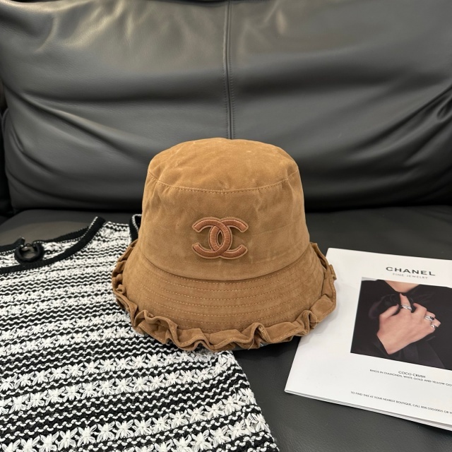Fashion Embroidery Ruched Suede Bucket Hats