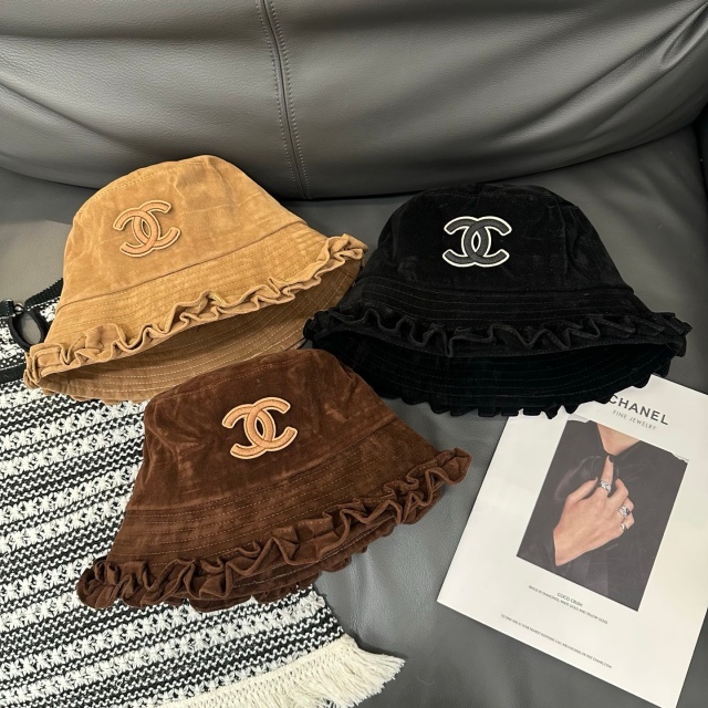 Fashion Embroidery Ruched Suede Bucket Hats