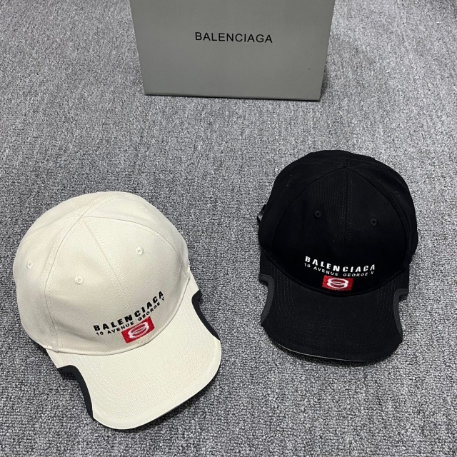 Fashion Cut Out Unisex Baseball Caps