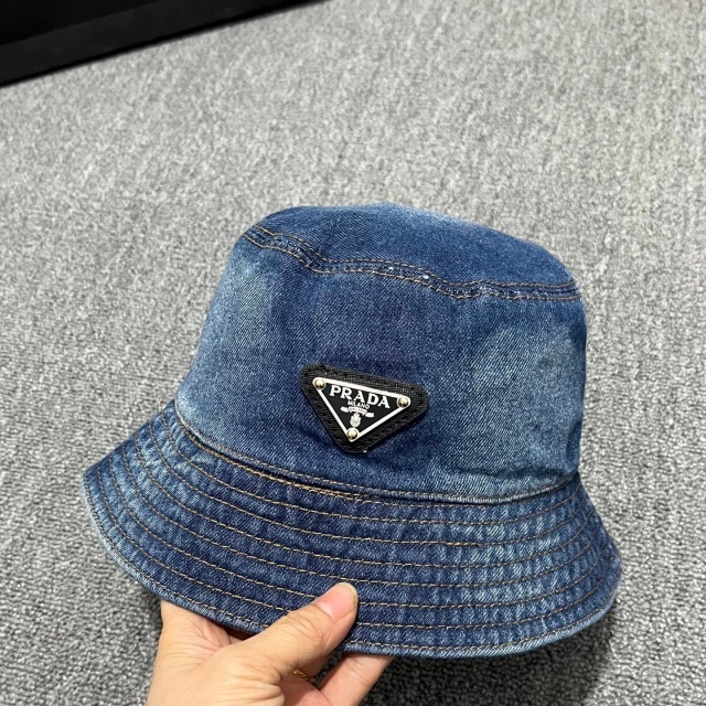 Fashion Metal Logo Denim Bucket Hats