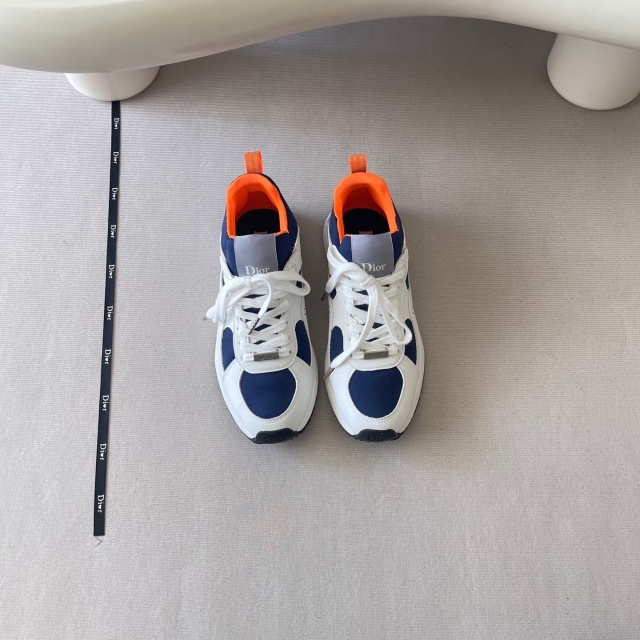 Luxury Fashion Lace-Up Men Sneakers