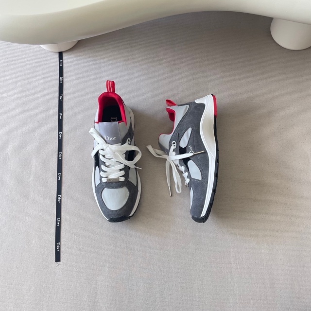 Luxury Fashion Lace-Up Men Sneakers