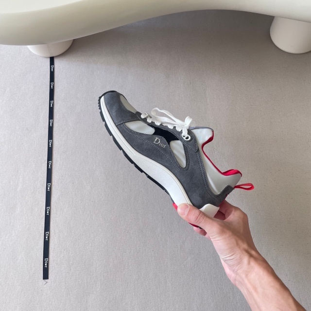 Luxury Fashion Lace-Up Men Sneakers