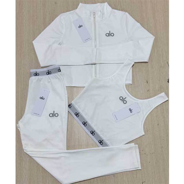 Fashion Embroidery 3 Piece Yoga Pants Suit