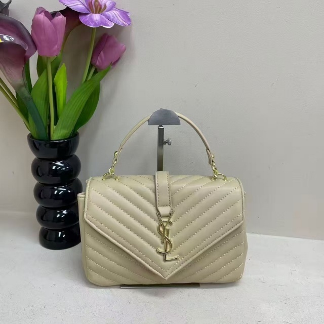 Fashion Metal Logo Leather Crossbody Handbags