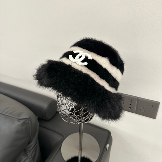 Winter Fashion Color Block Faux Fur Bucket Hats