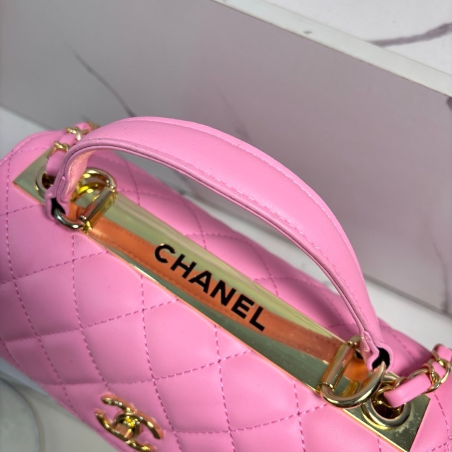 Fashion Metal Logo Leather Messenger Bags