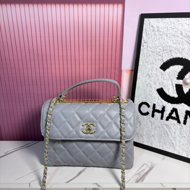 Fashion Metal Logo Leather Messenger Bags