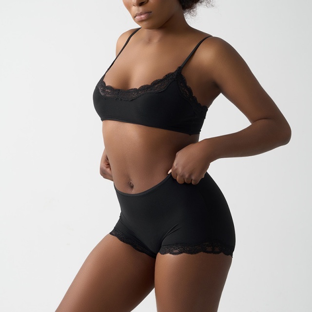 Fits Everybody Lace Lingerie Set