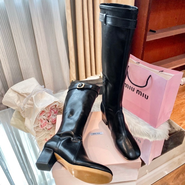 Luxury Fashion Leather Zipper Chunky Long Boots