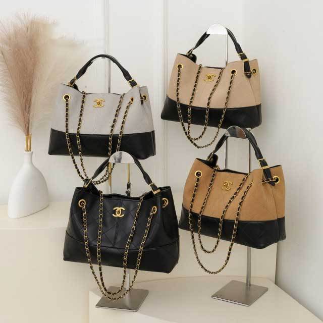 Metal Logo Leather Fashion Women Shoulder Bags