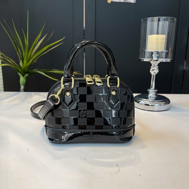 Luxury Fashion Women Elegant Crossbody Handbags