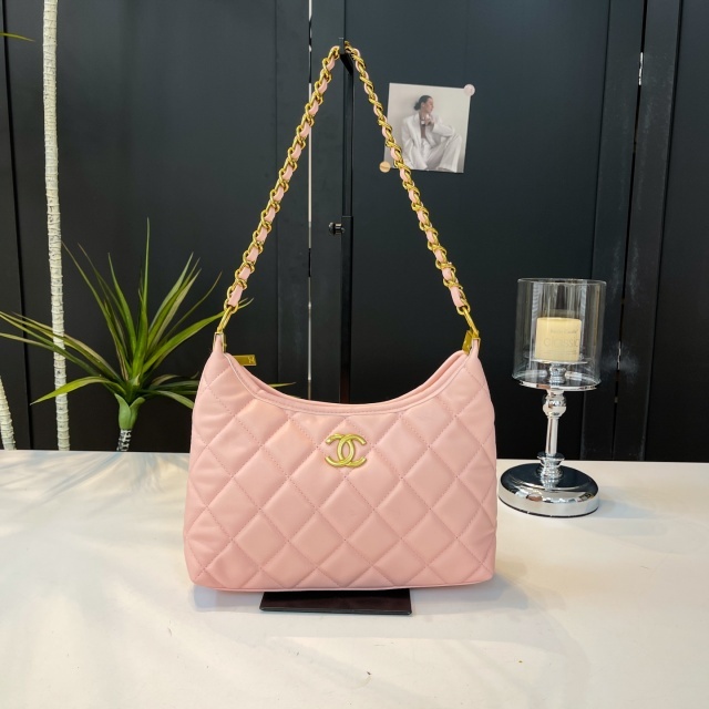 Metal Logo Leather Fashion Women Shoulder Bags