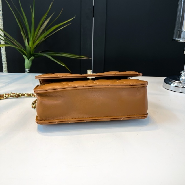 Metal Logo Women Luxury Messenger Bags