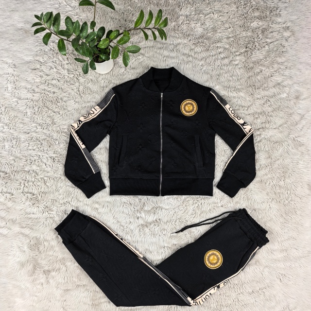 Fashion Embroidery Embossing Women Casual Tracksuit