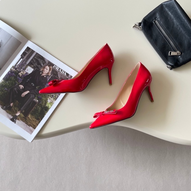 Fashion Leather Pointed Toe Women High Heels
