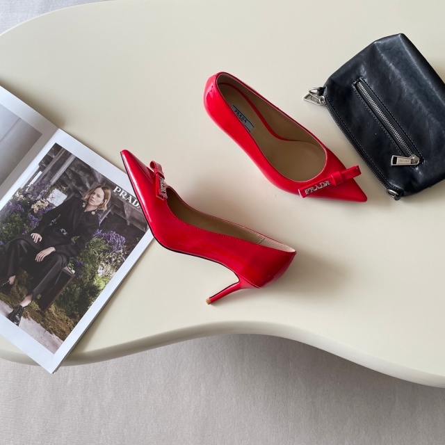 Fashion Leather Pointed Toe Women High Heels