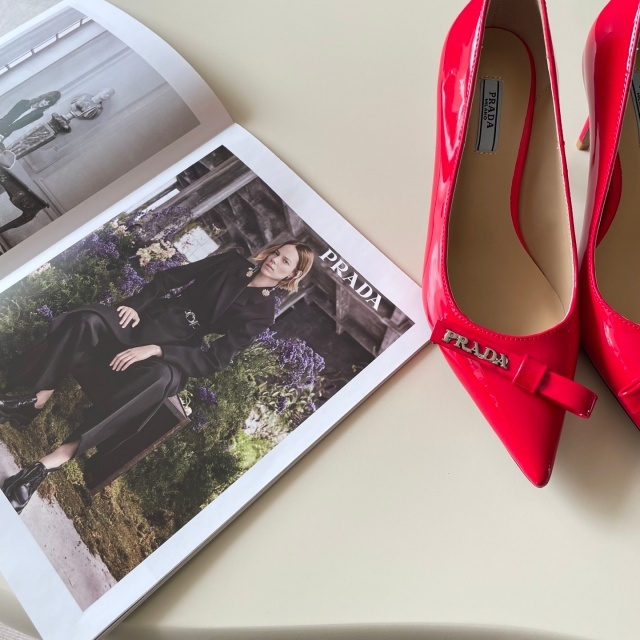 Fashion Leather Pointed Toe Women High Heels