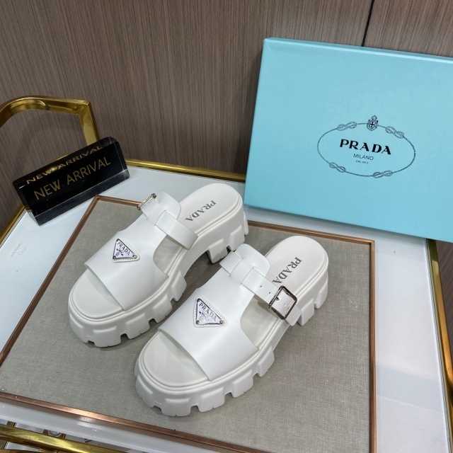 Fashion Logo Thick-Soled Women Sandals